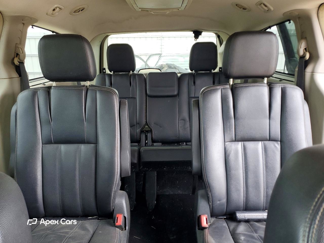 Chrysler Voyager 2015