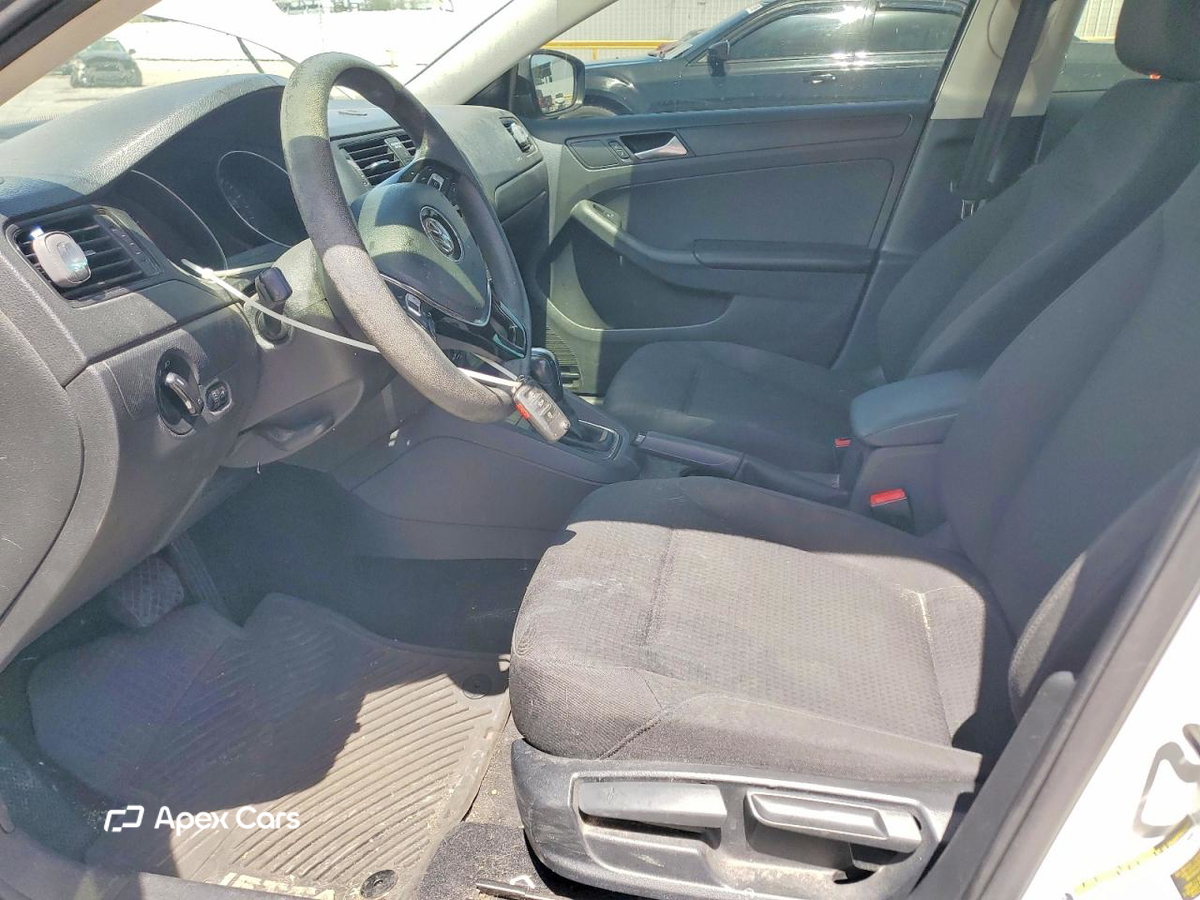 Volkswagen Jetta 2015