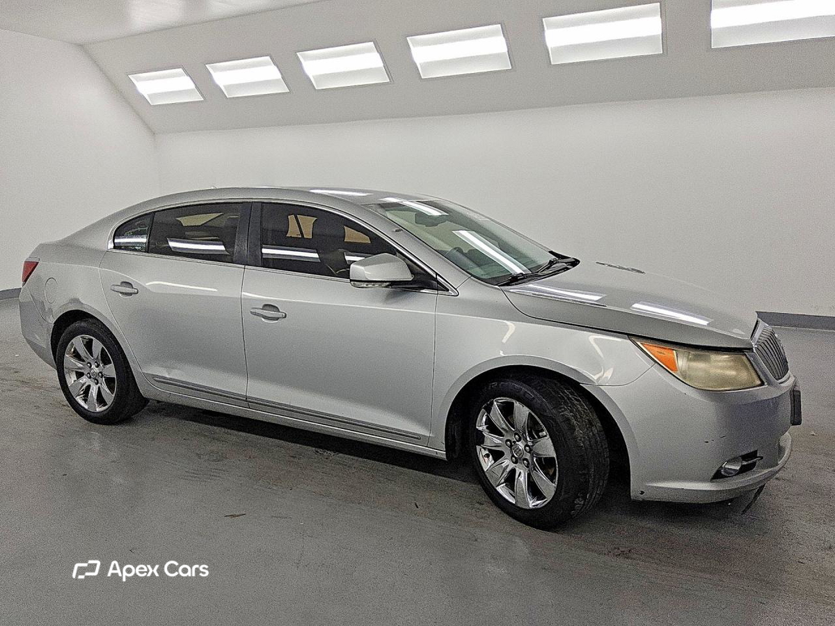 Buick LaCrosse 2011