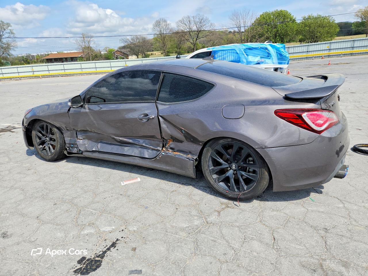 Hyundai Genesis 2013