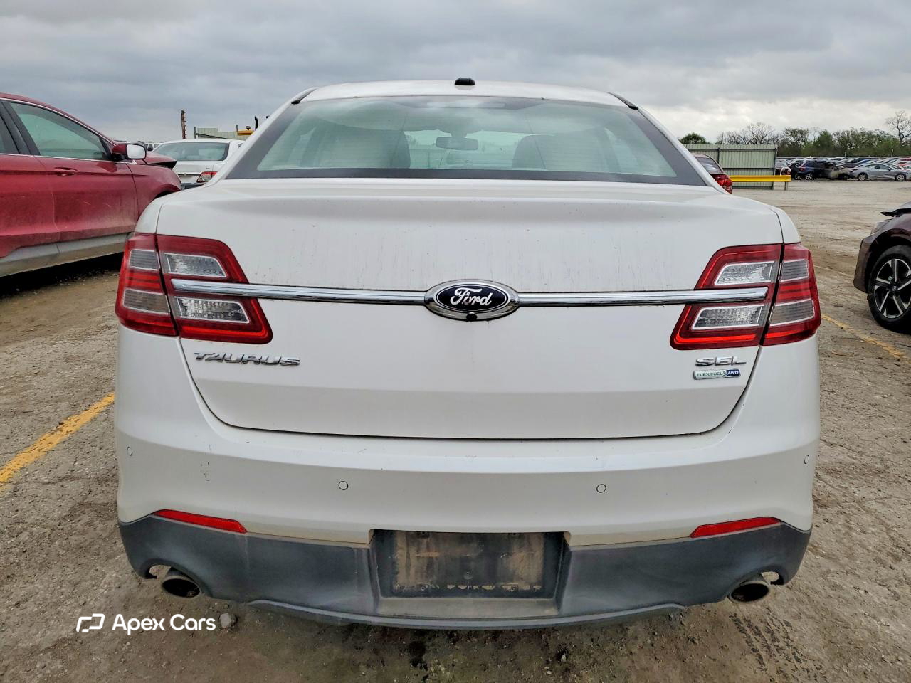 Ford Taurus 2013