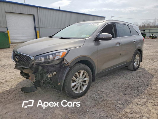 Kia Sorento 2016 - Image 1 of 5
