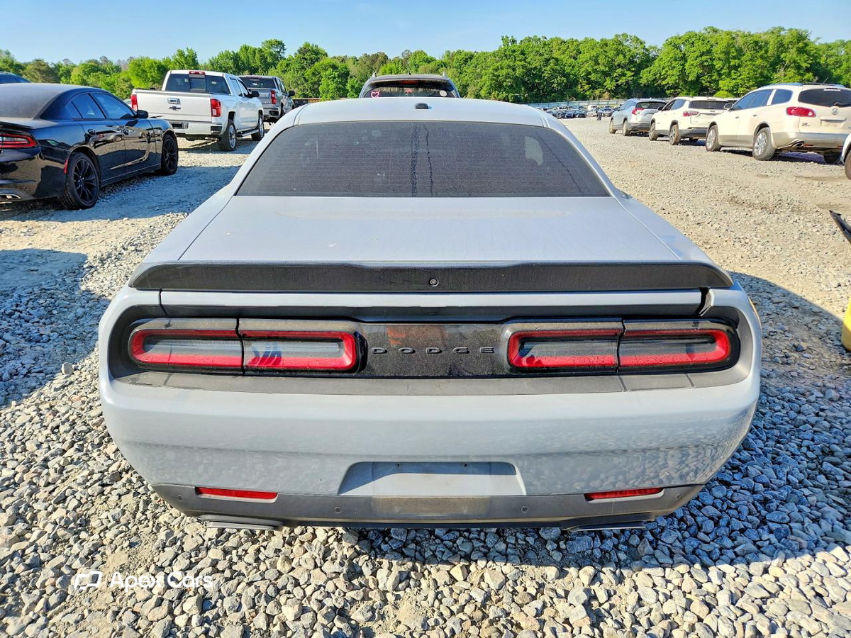 Dodge Challenger 2020