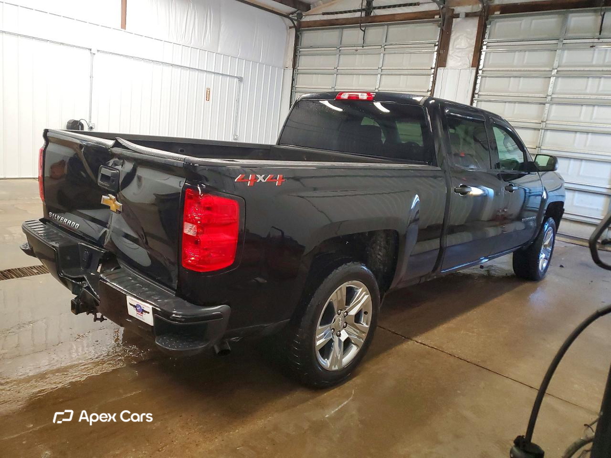 Chevrolet Silverado 2018