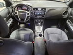 Chrysler 200 2011