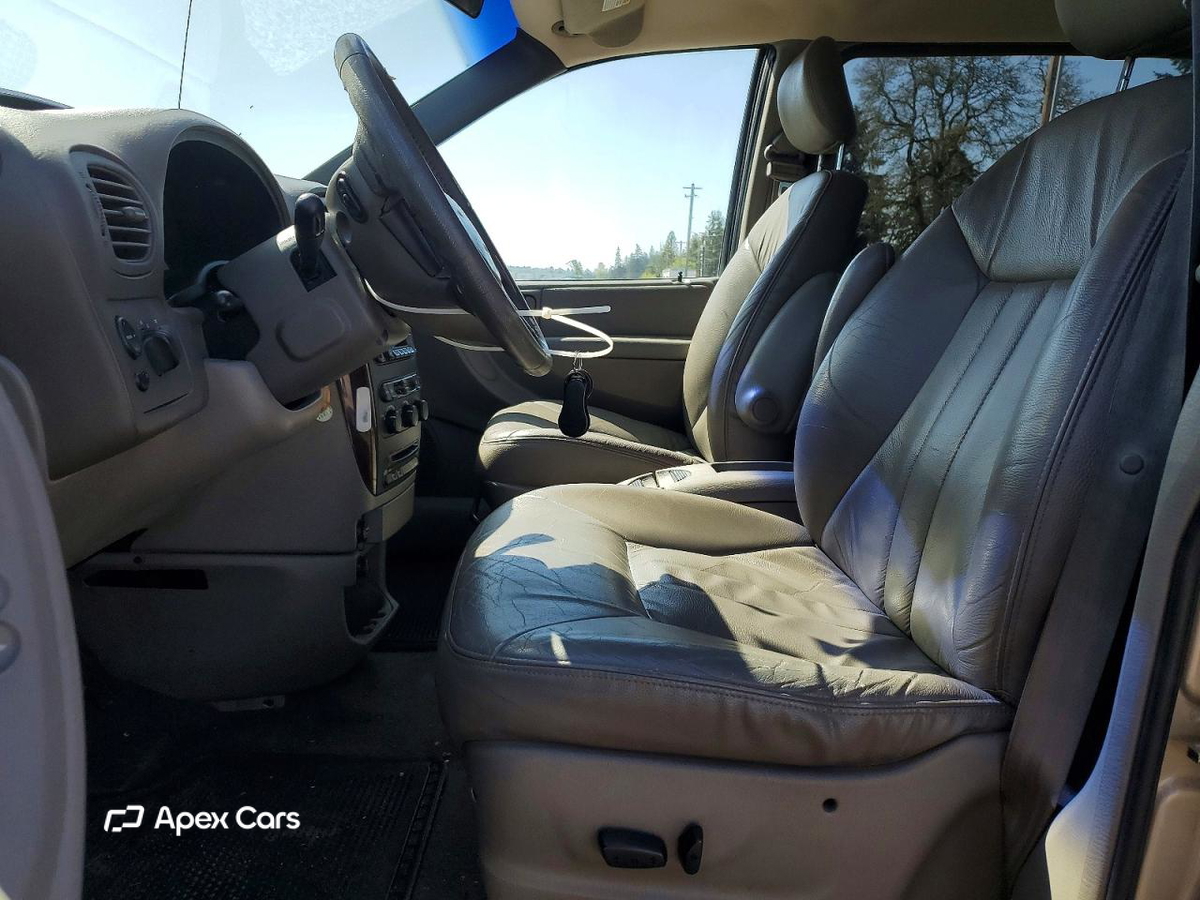Chrysler Voyager 2002