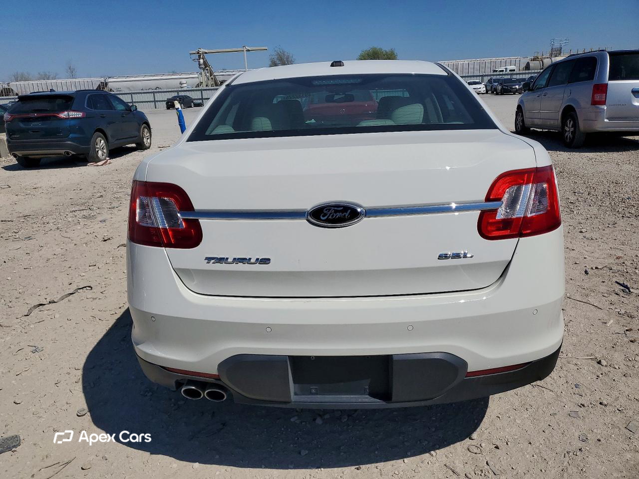 Ford Taurus 2010