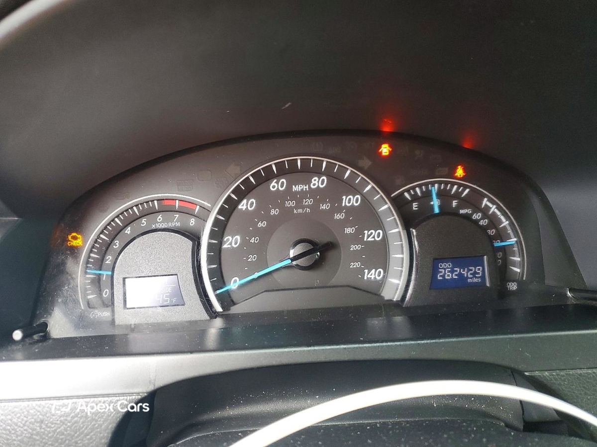 Toyota Camry 2013