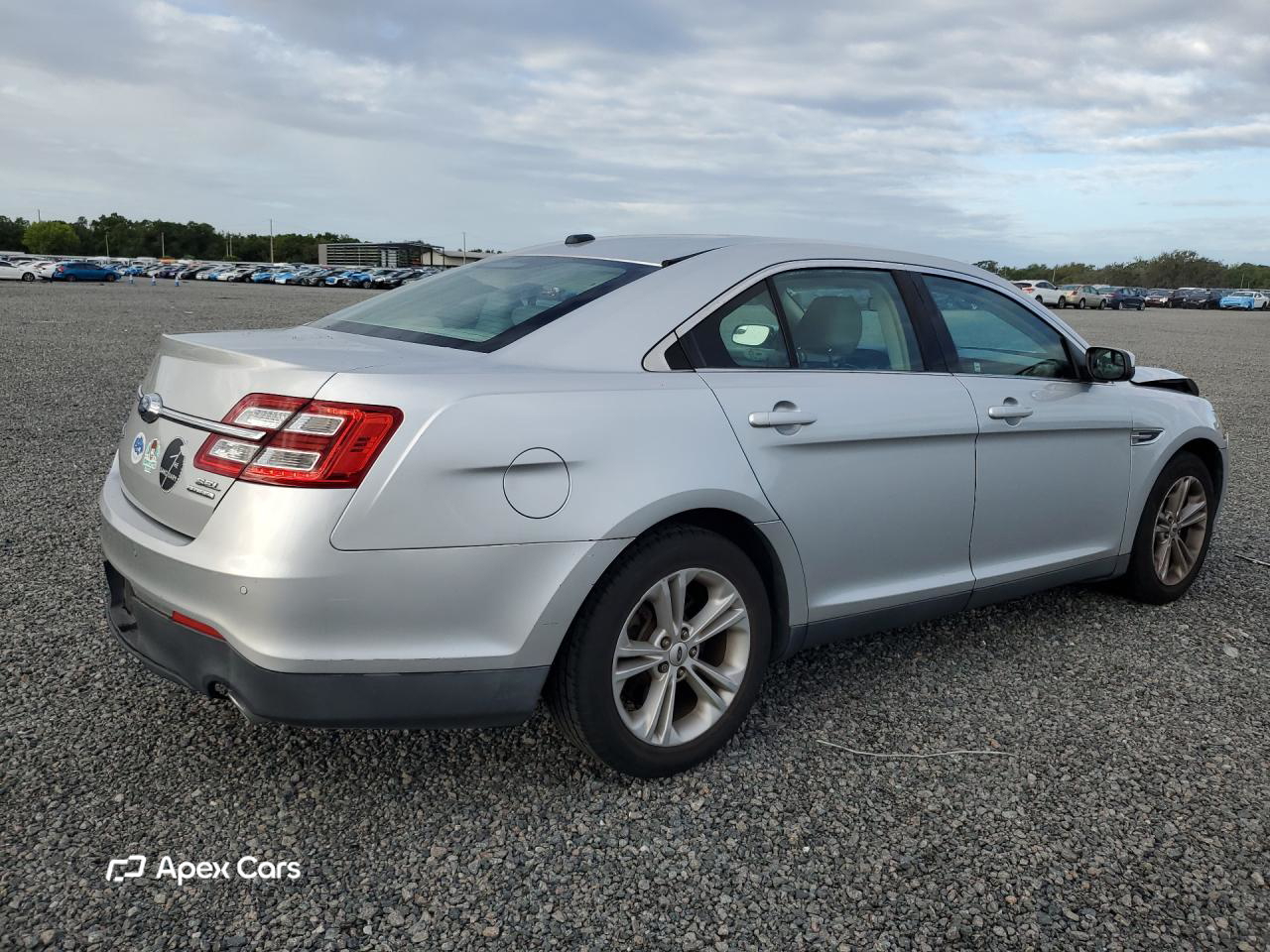 Ford Taurus 2014