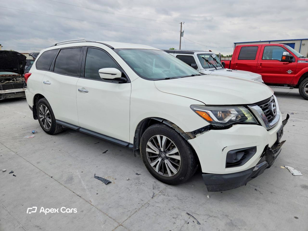 Nissan Pathfinder 2017