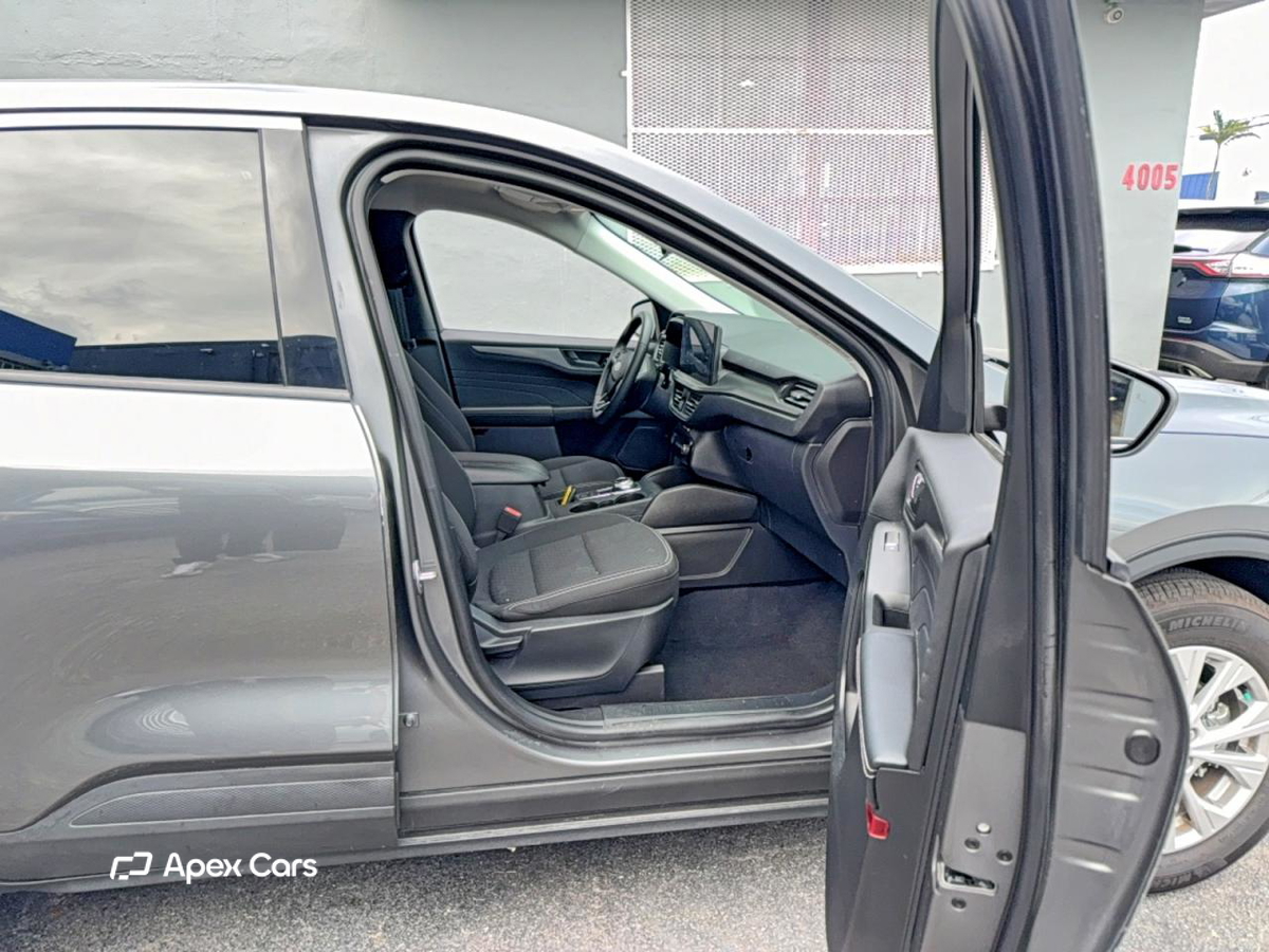 Ford Escape 2024