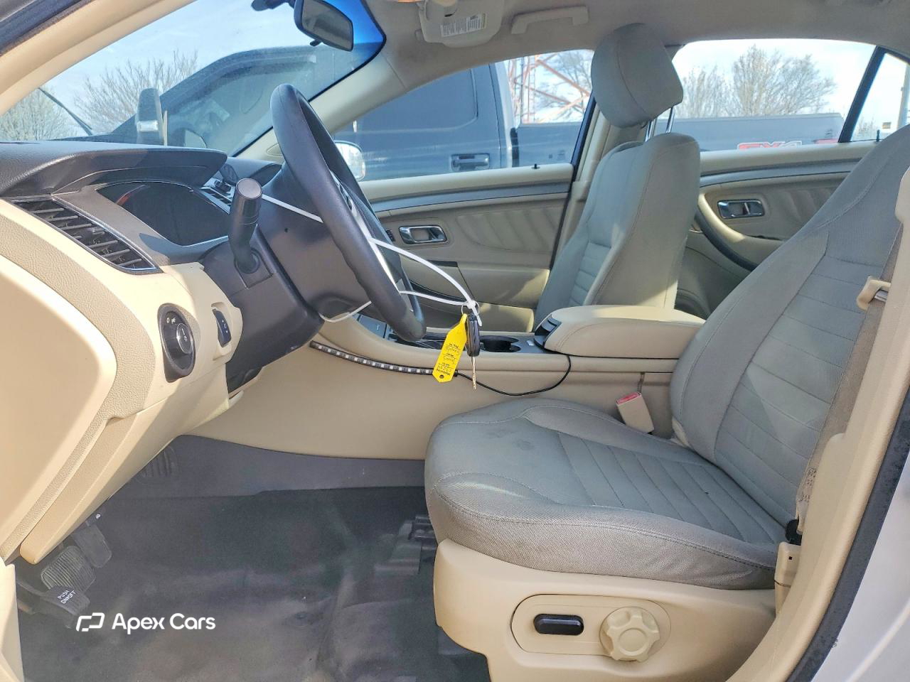 Ford Taurus 2015