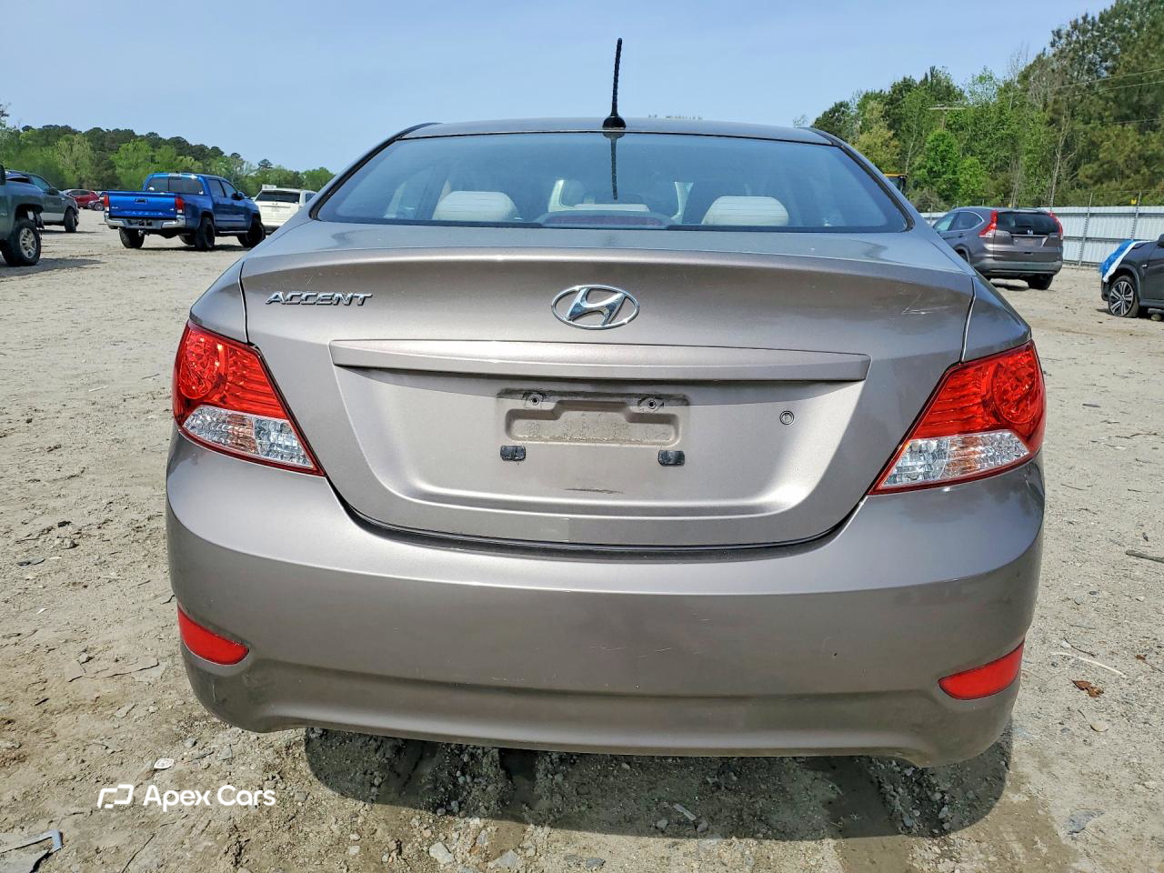 Hyundai Accent 2012