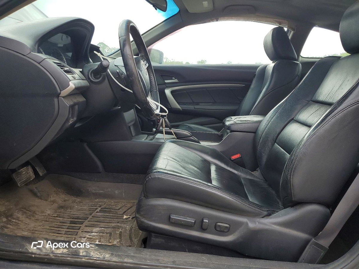 Honda Accord 2011