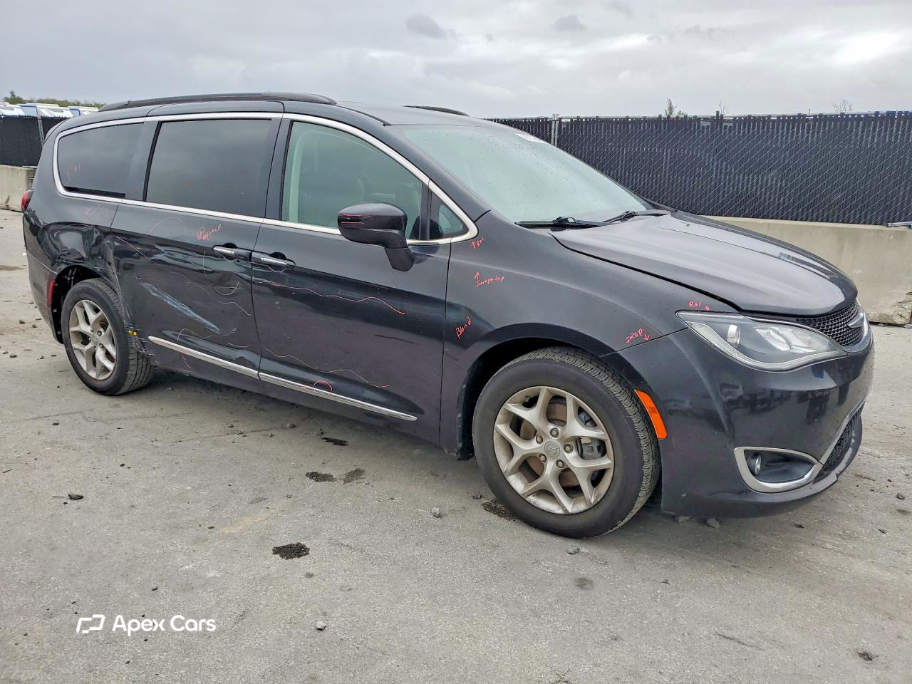 Chrysler Pacifica 2017