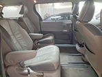 Toyota Sienna 2011