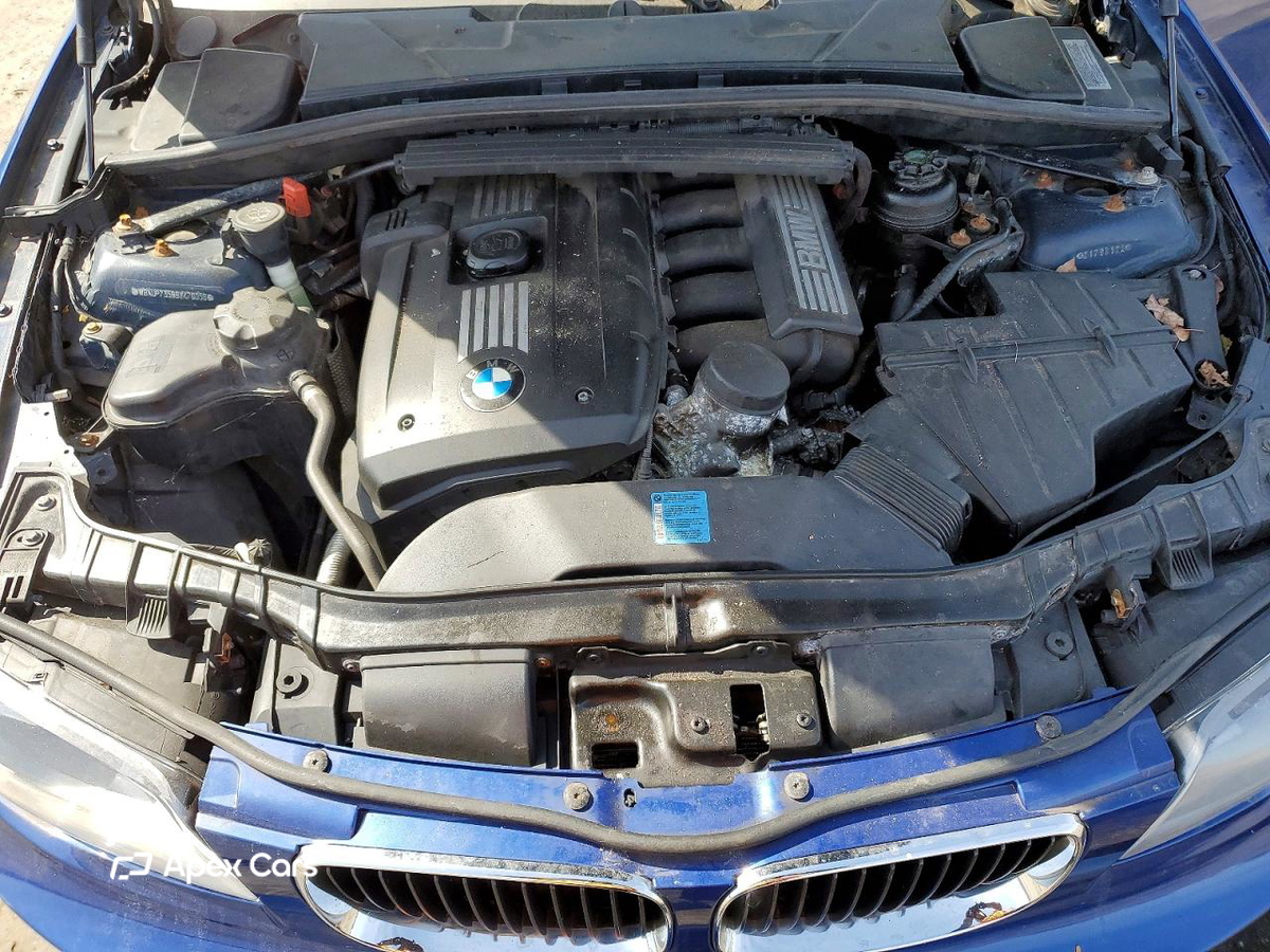 BMW Series 1 2009