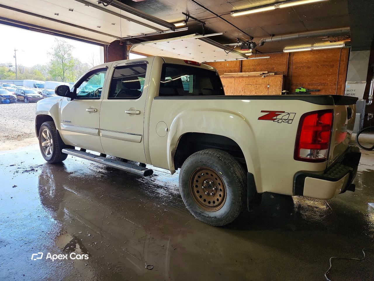 GMC Sierra 2013
