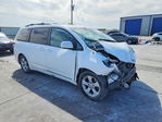 Toyota Sienna 2011