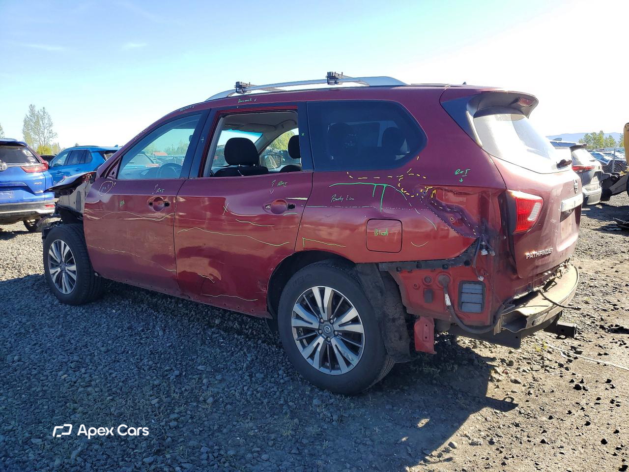 Nissan Pathfinder 2018