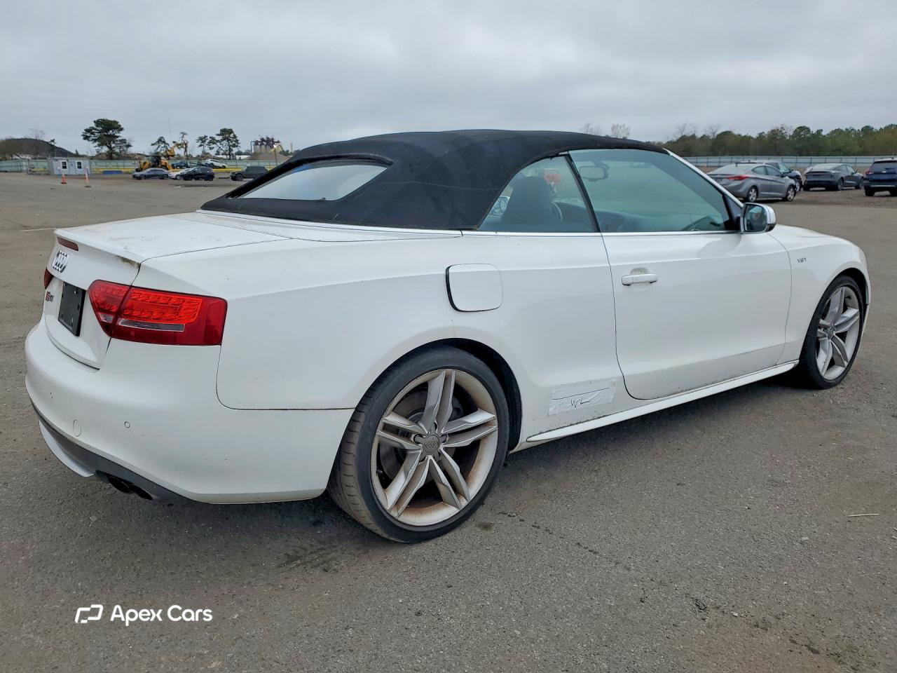 Audi RS5 2011