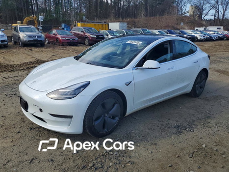 Tesla Model 3 2020 - Image 1 of 13