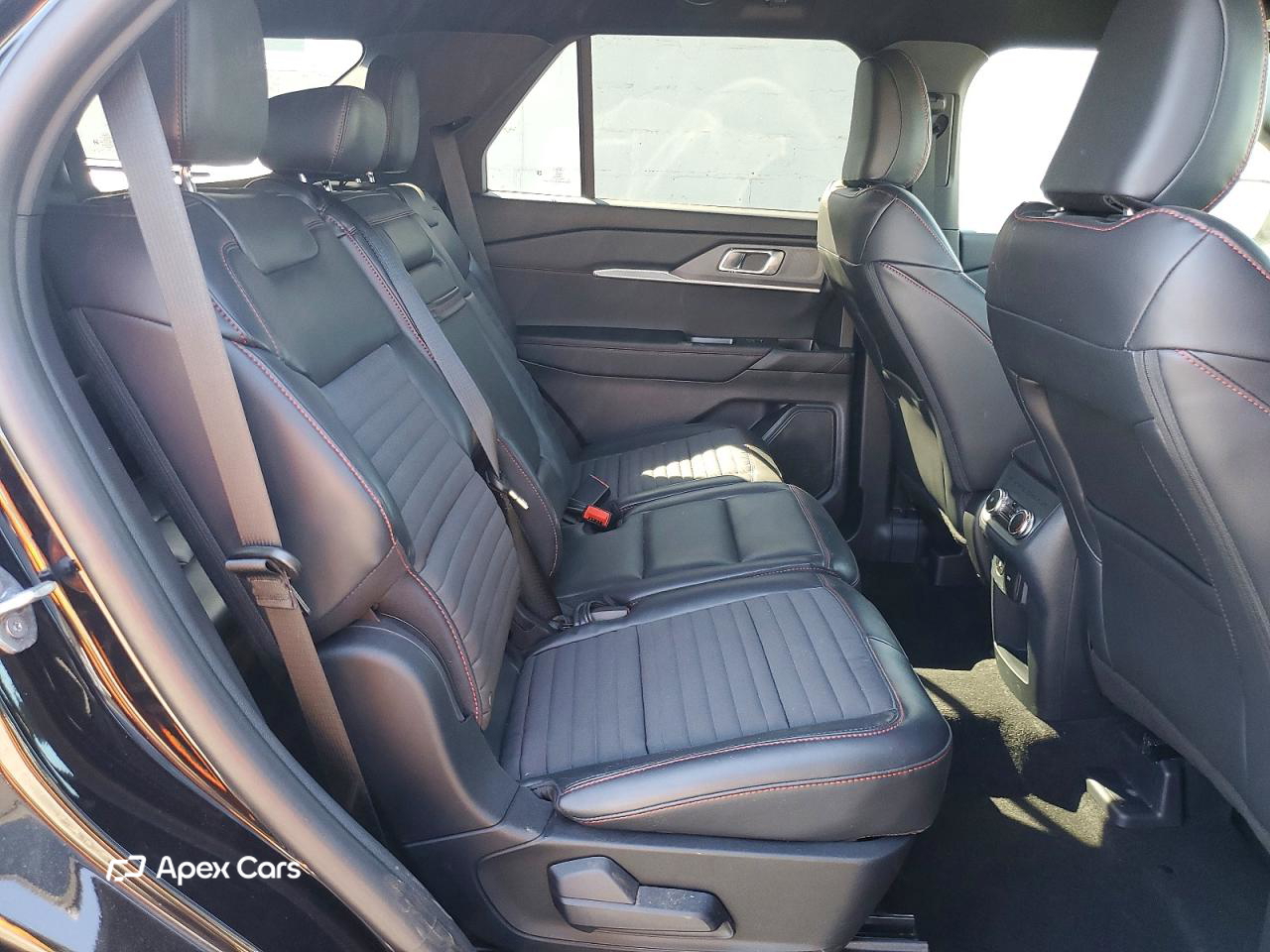 Ford Explorer 2025