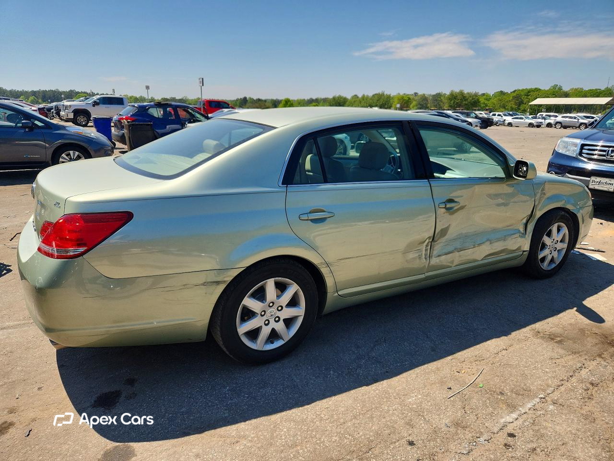 Toyota Avalon 2007
