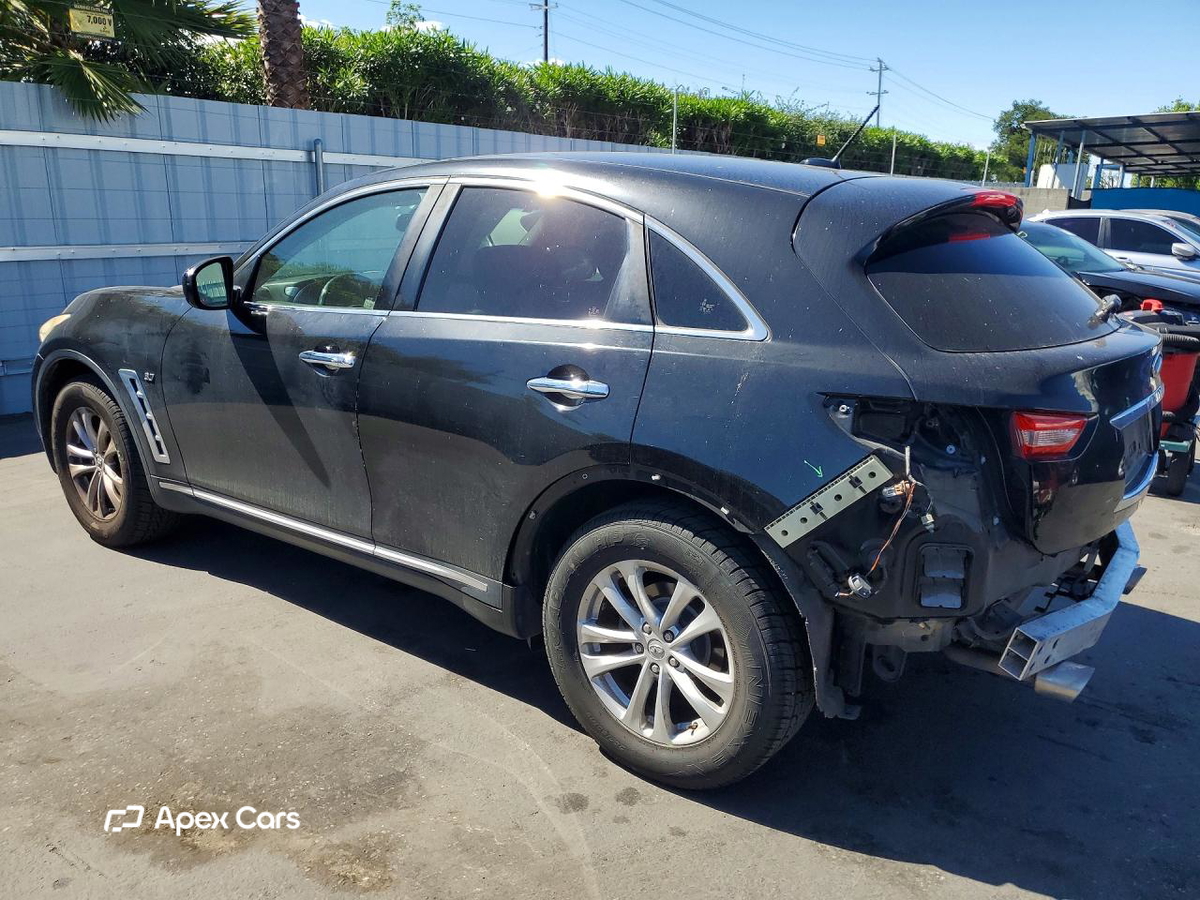 Infiniti QX70 2015