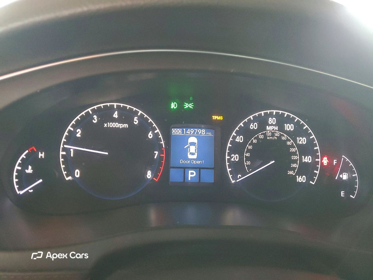 Hyundai Genesis 2012