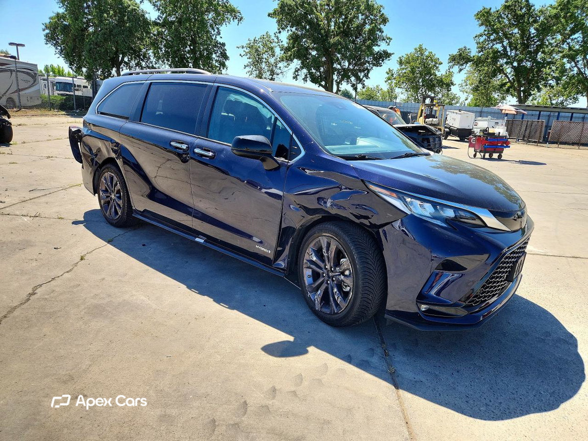 Toyota Sienna 2021