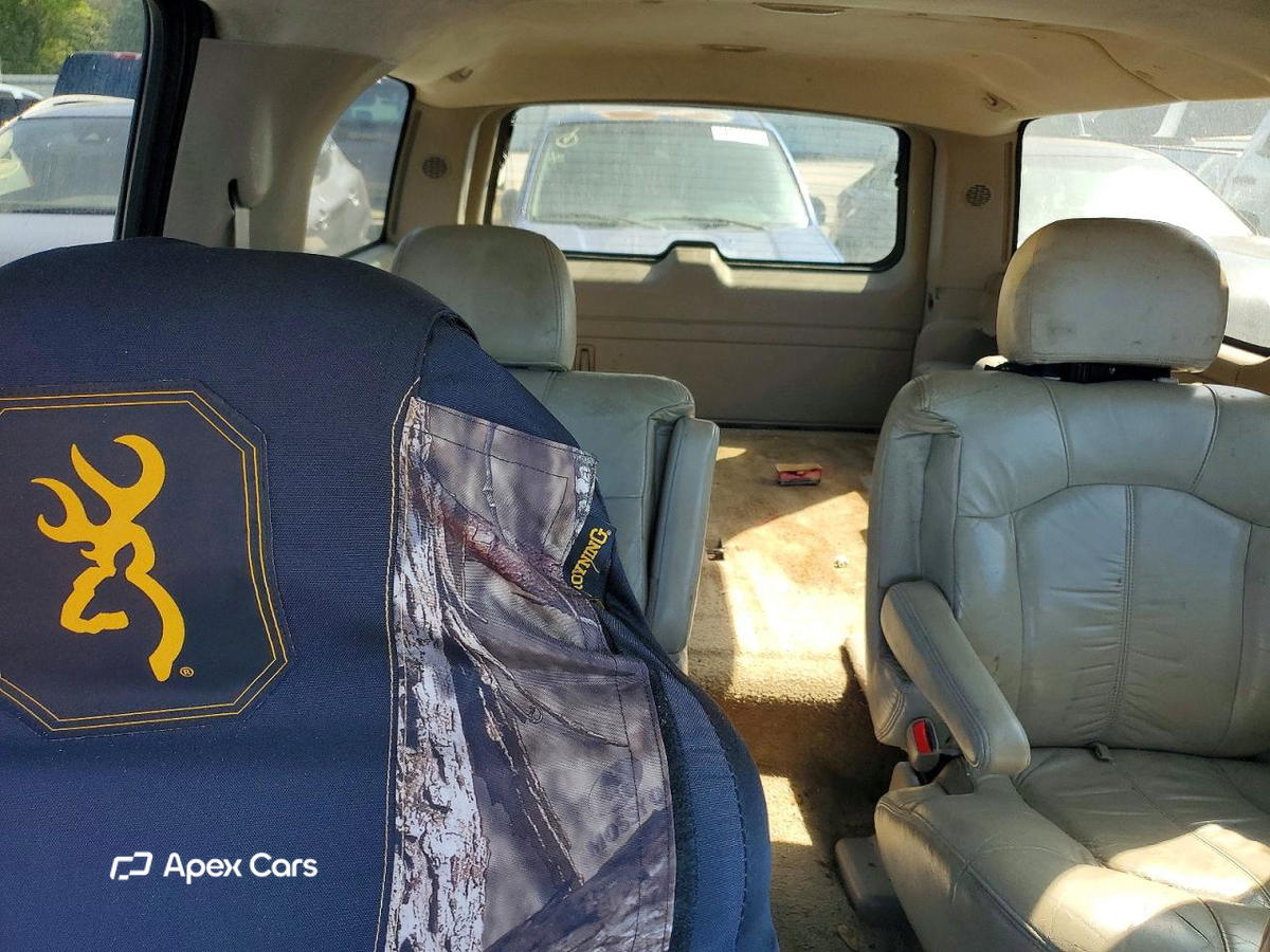Chevrolet Suburban 2002