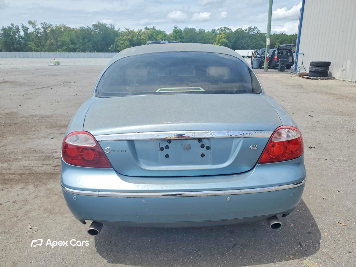 Jaguar S-Type 2005
