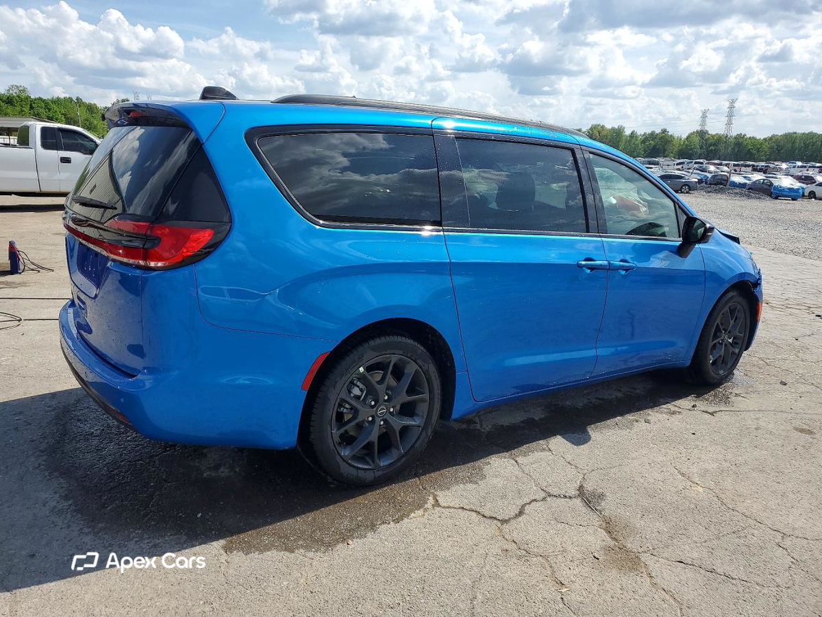 Chrysler Pacifica 2026