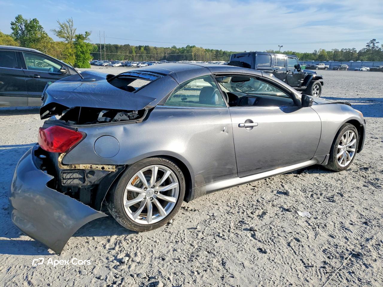 Infiniti G 2012