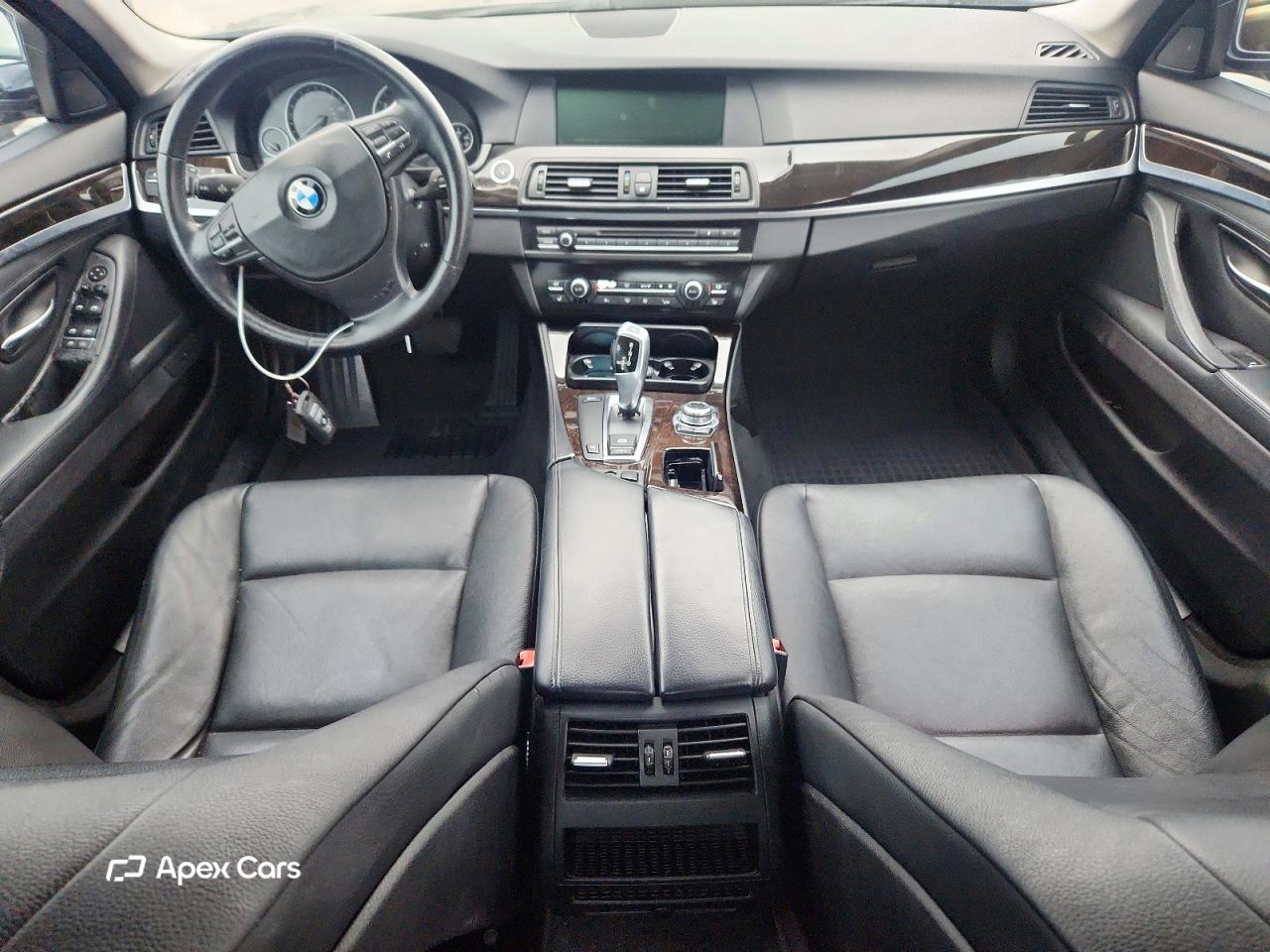 BMW Series 5 2011