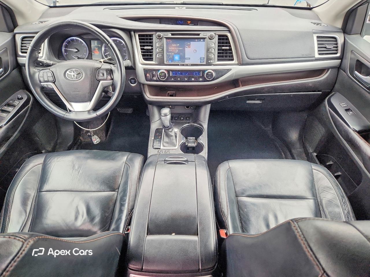 Toyota Highlander 2016