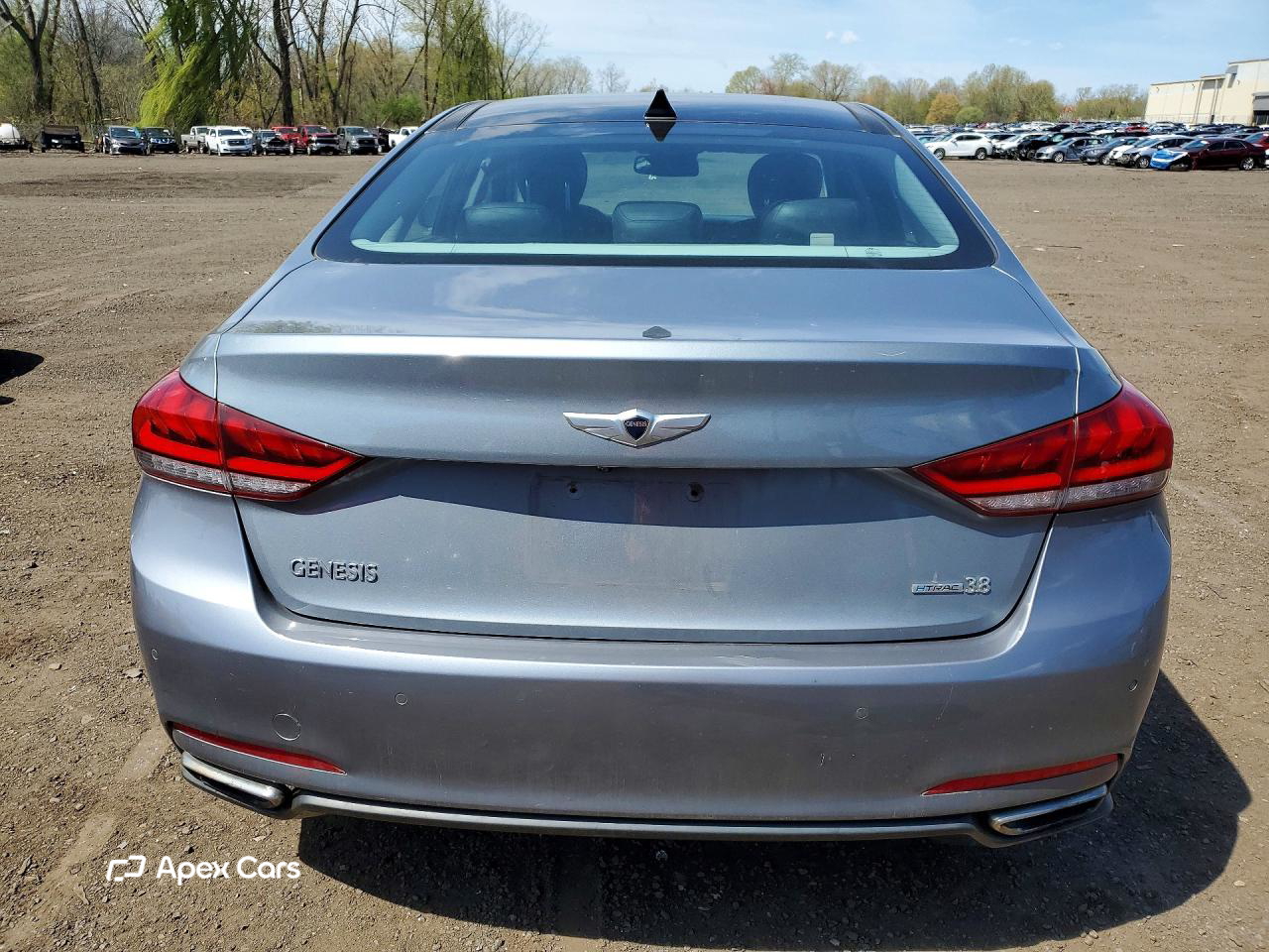 Hyundai Genesis 2015