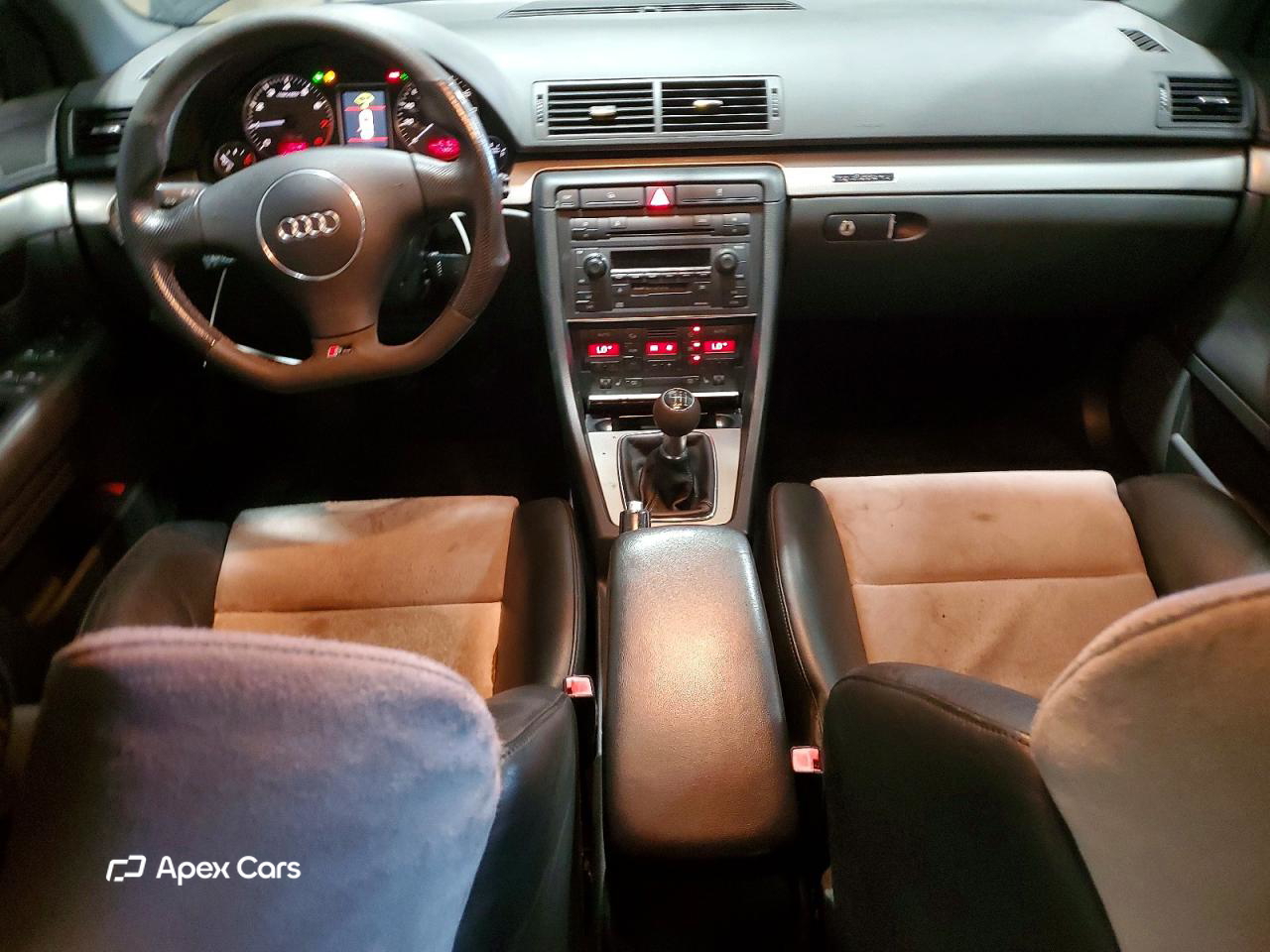 Audi RS4 2005