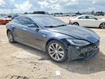 Tesla Model S 2016