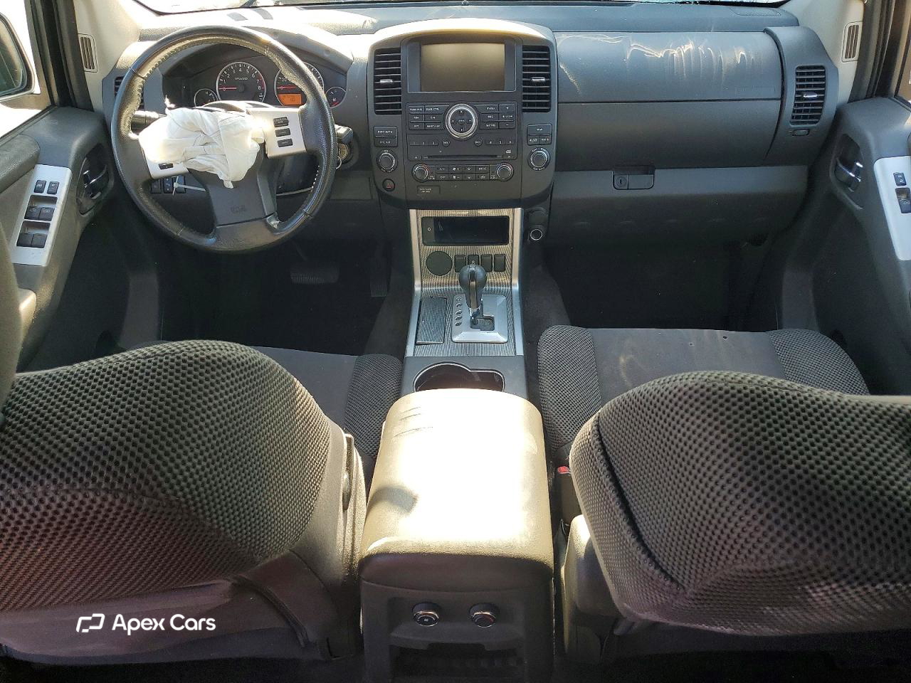 Nissan Pathfinder 2012