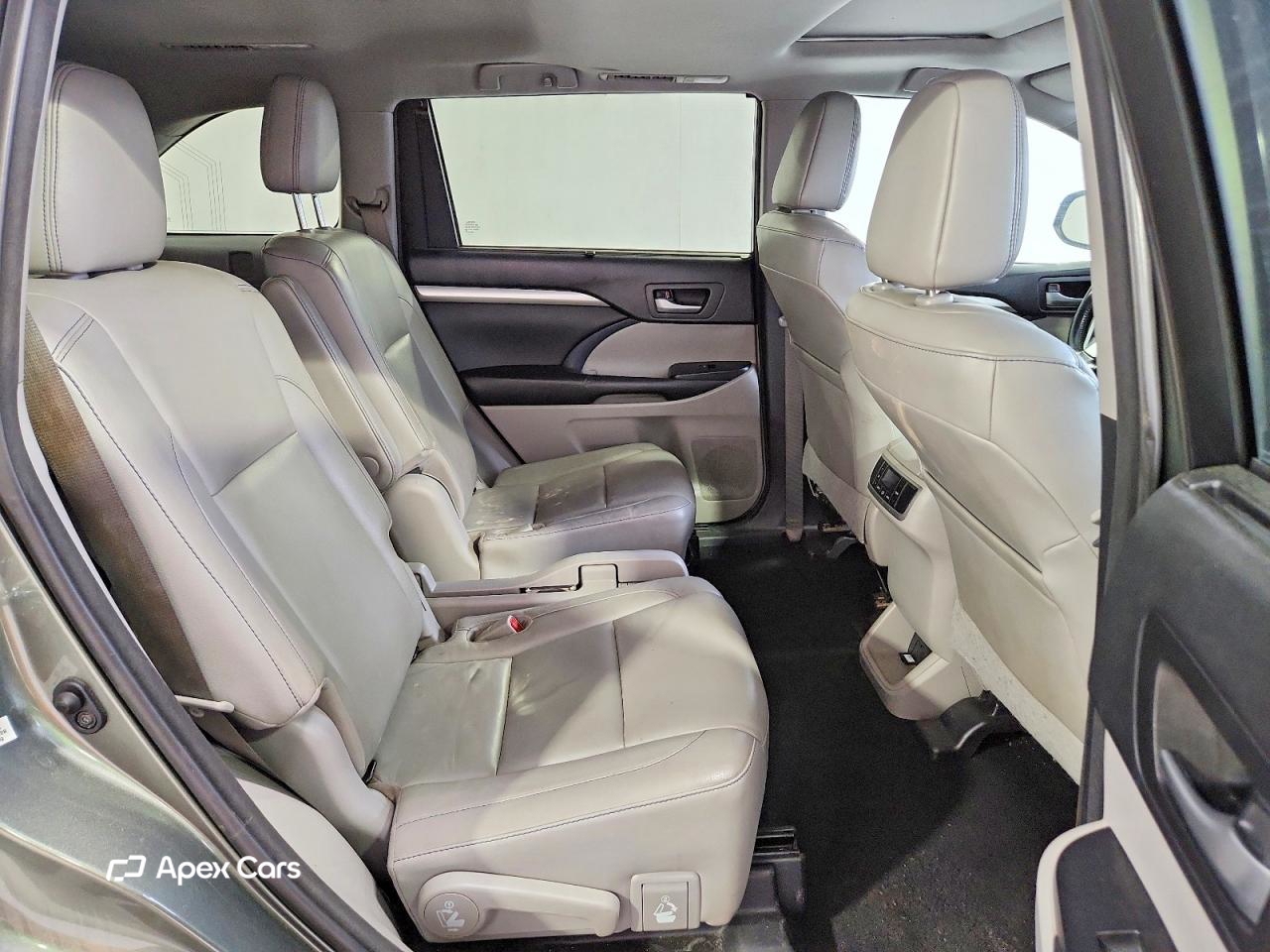 Toyota Highlander 2017