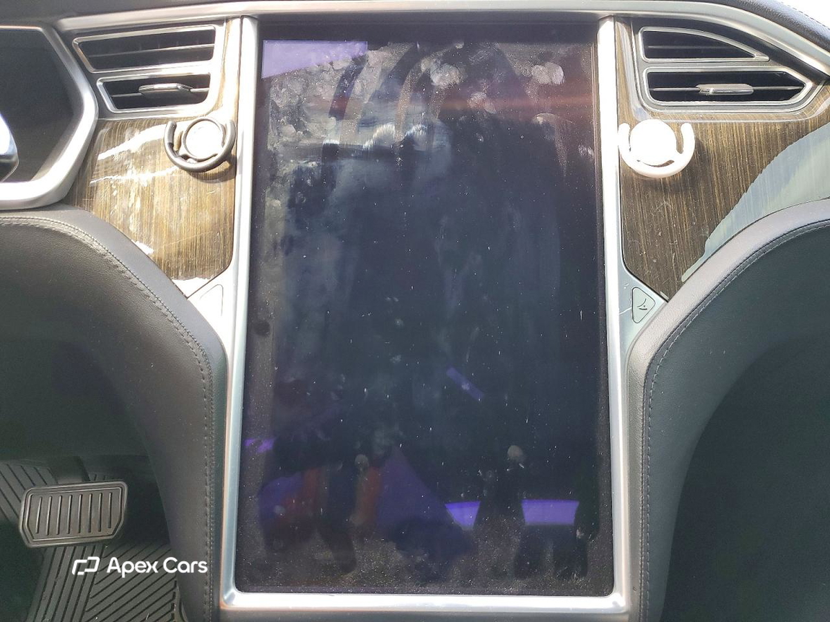 Tesla Model S 2013