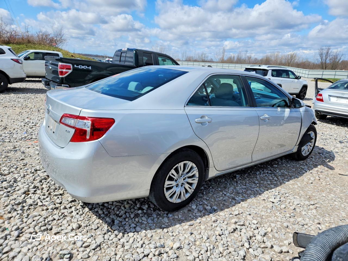 Toyota Camry 2012
