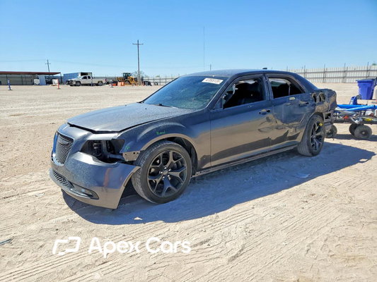 Chrysler 300 2021 - Image 1 of 13