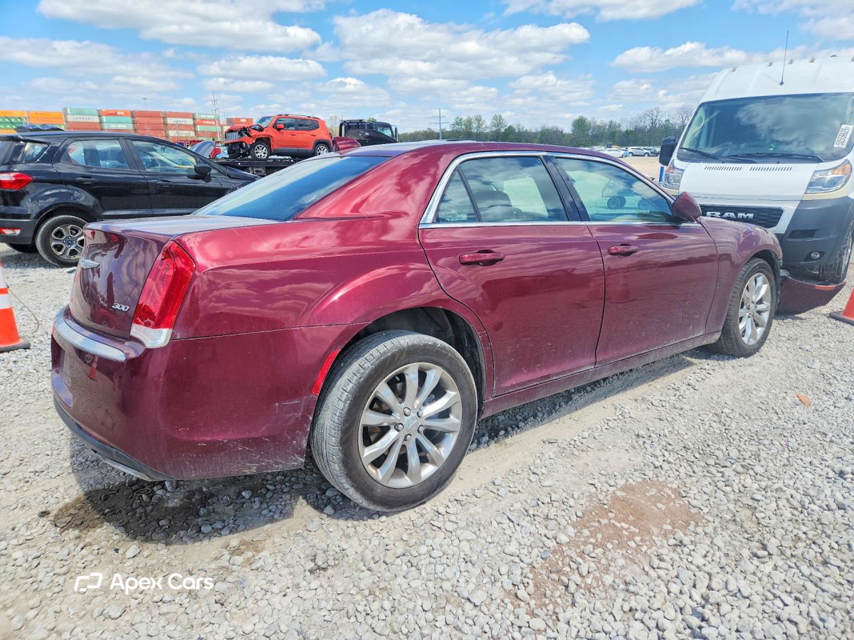Chrysler 300 2016