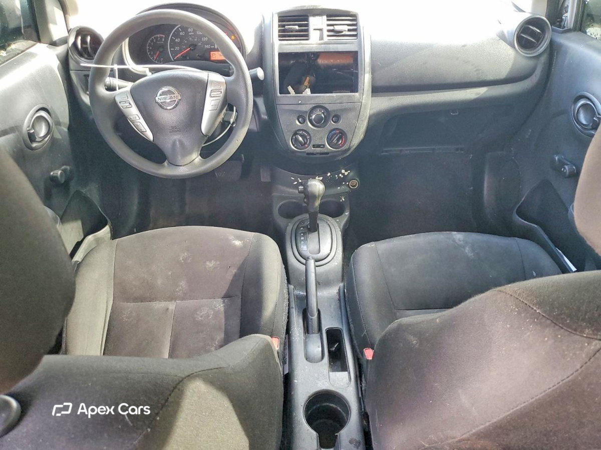 Nissan Versa 2018