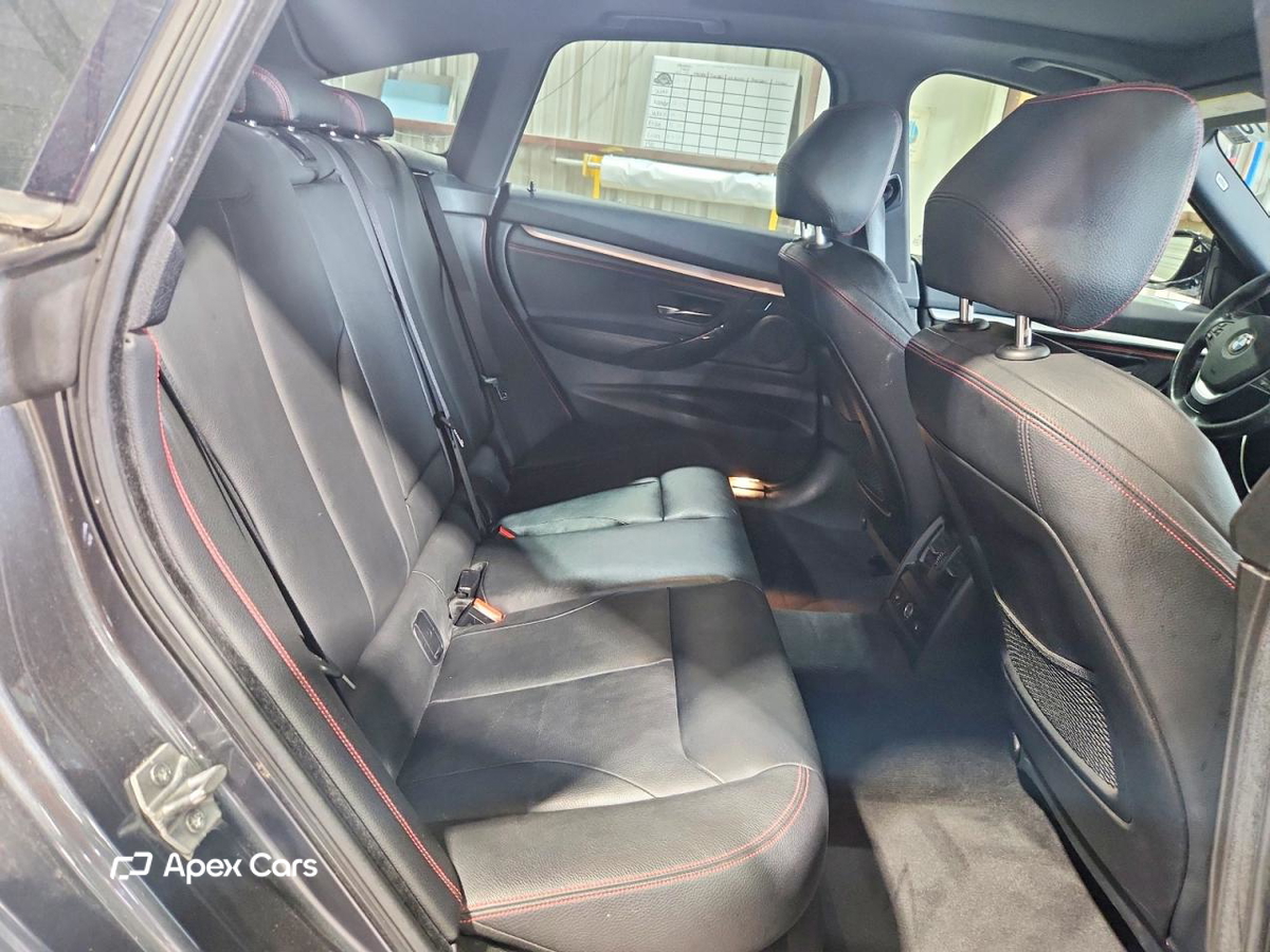 BMW Series 3 2015
