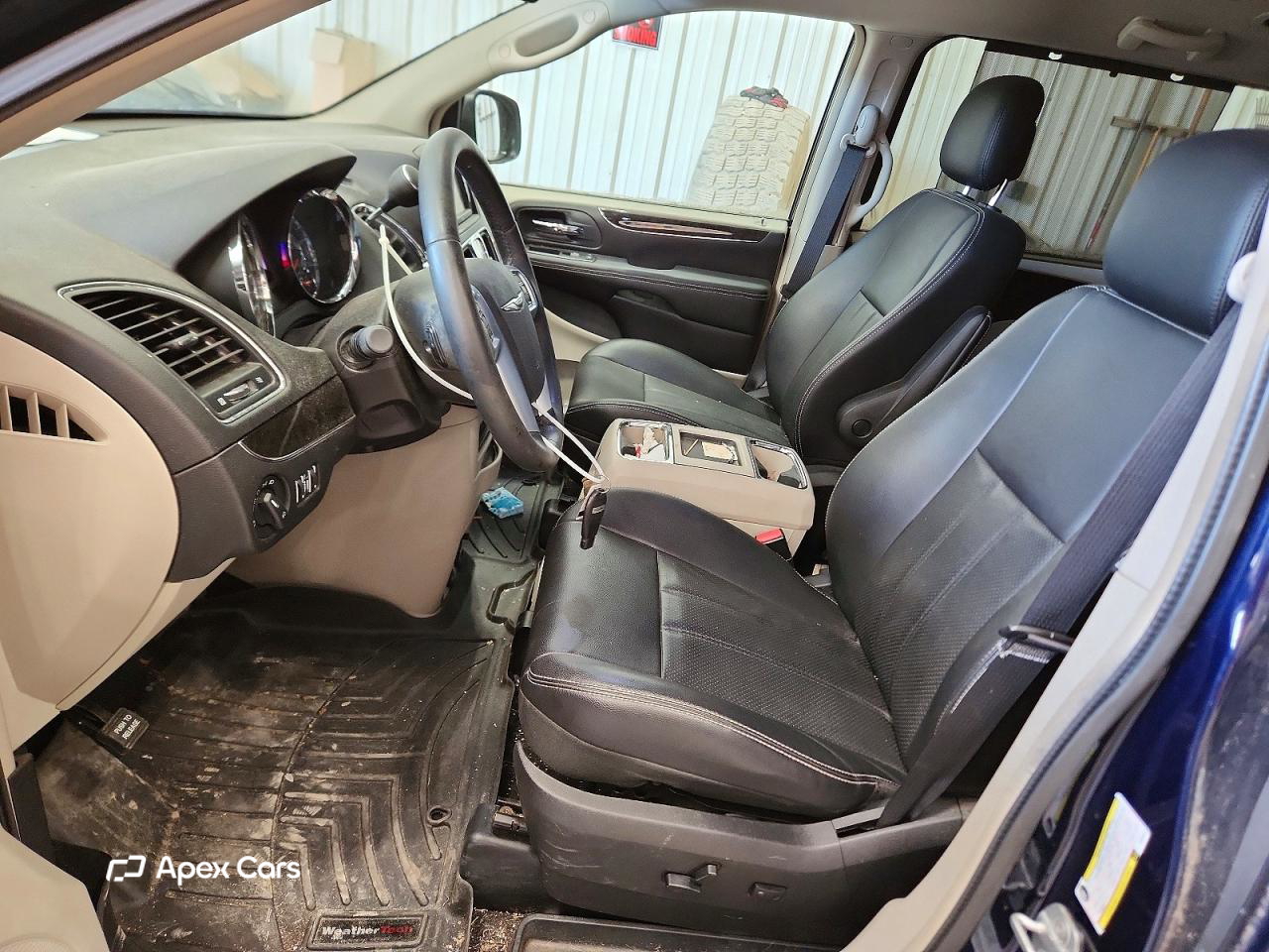 Chrysler Voyager 2012