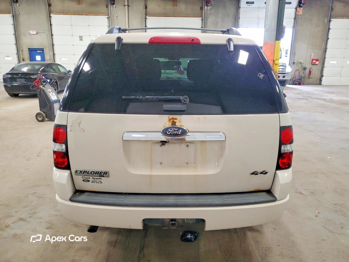 Ford Explorer 2010